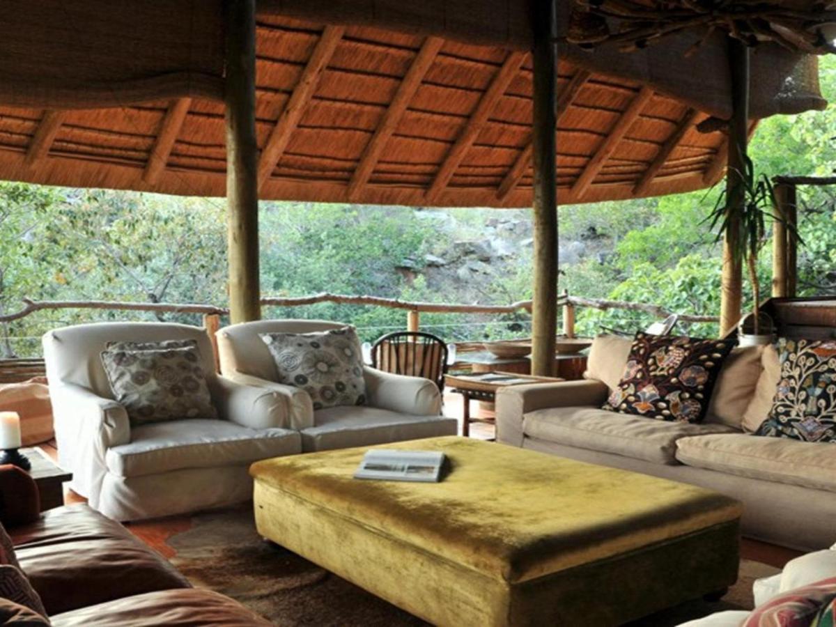 Buffalo Ridge Safari Lodge Мадікве-Ґейм-Резерв Екстер'єр фото
