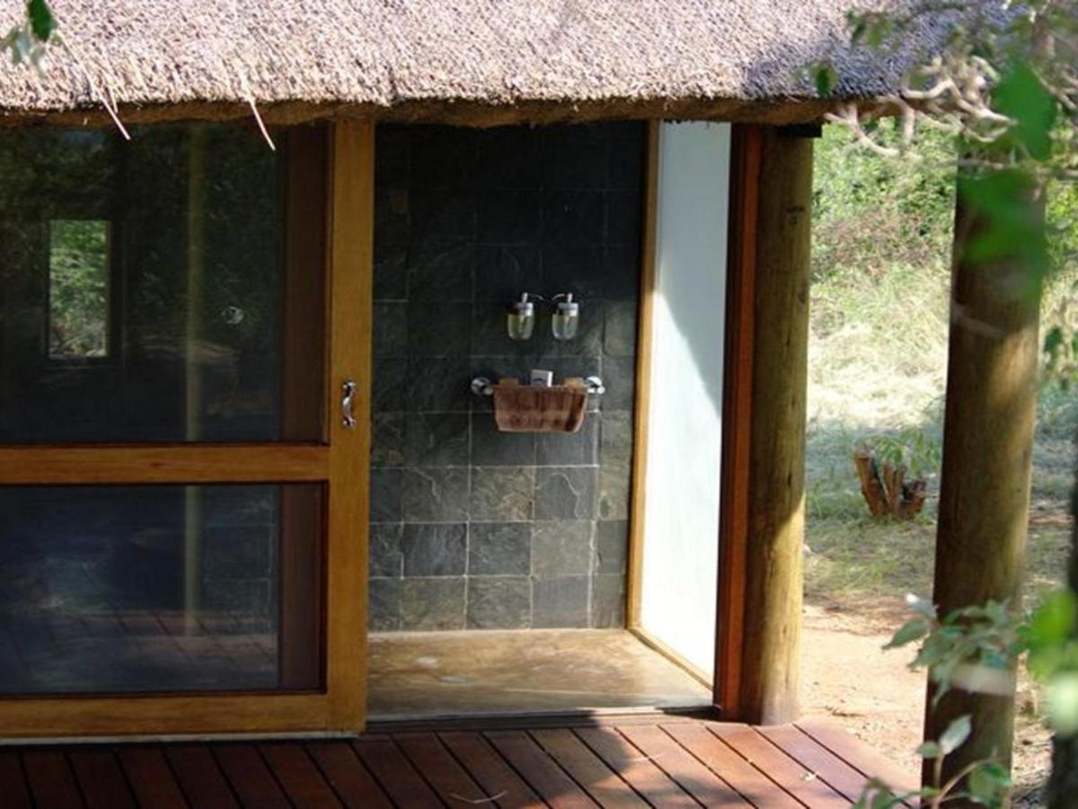Buffalo Ridge Safari Lodge Мадікве-Ґейм-Резерв Екстер'єр фото